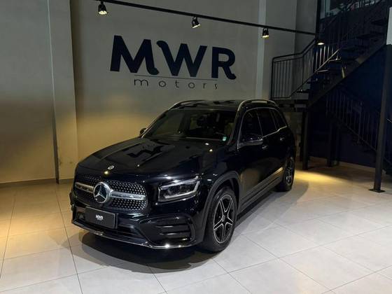 MERCEDES-BENZ GLB 220 2.0 MHEV AMG LINE 4MATIC 8G-DCT MERCEDES-BENZ GLB 220 2.0 MHEV AMG LINE 4MATIC 8G-DCT